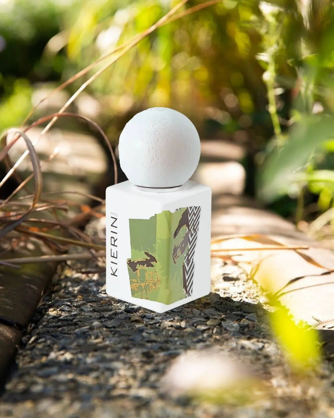 10 A.M. FLIRT | 30ml Pop Art EDP | Floral, Fresh, Green KIERIN – Modern American Eco-Luxury Perfumery
