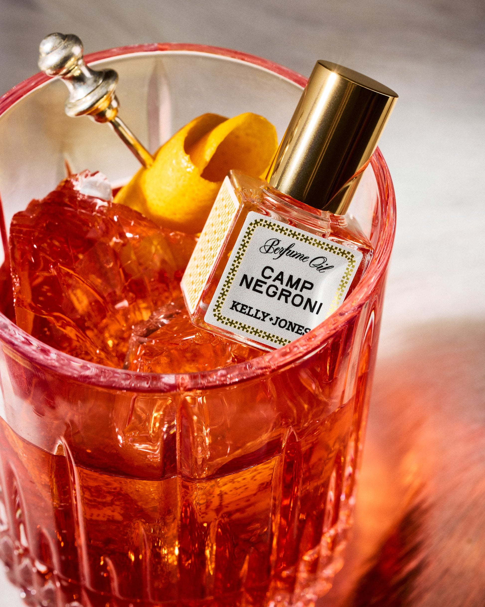 CAMP NEGRONI Kelly+Jones