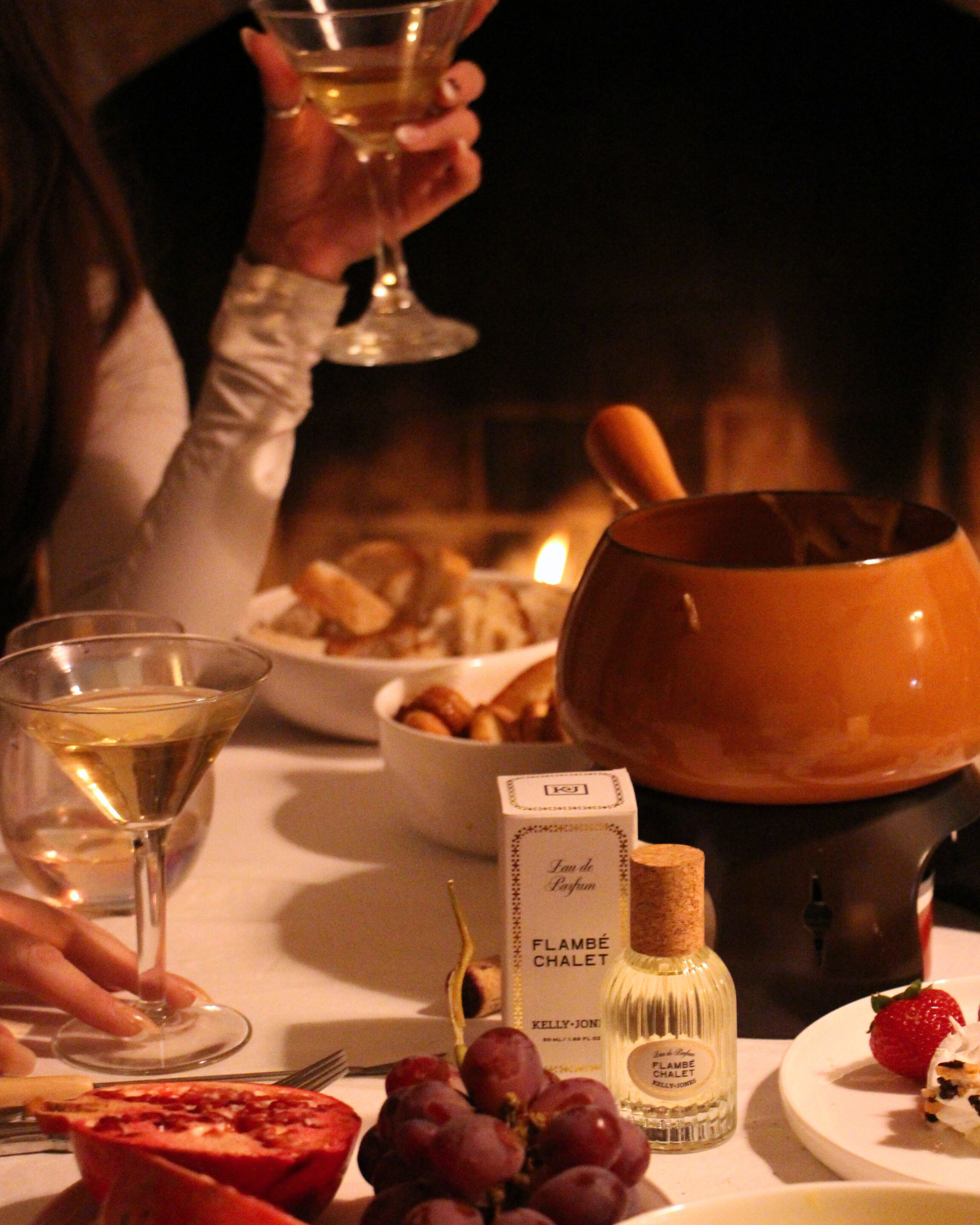 FLAMBÉ CHALET Kelly+Jones