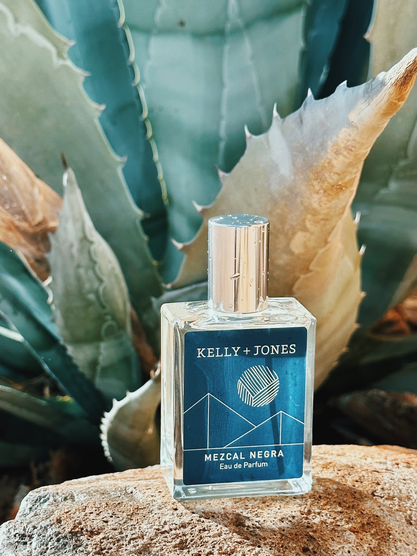 MEZCAL NEGRA Kelly+Jones